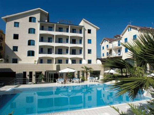 Sea Palace Hotel - Calabria, Fuscaldo (CS)