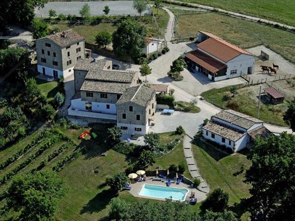 Agriturismo Alla Vecchia Quercia - Pergola (PU)