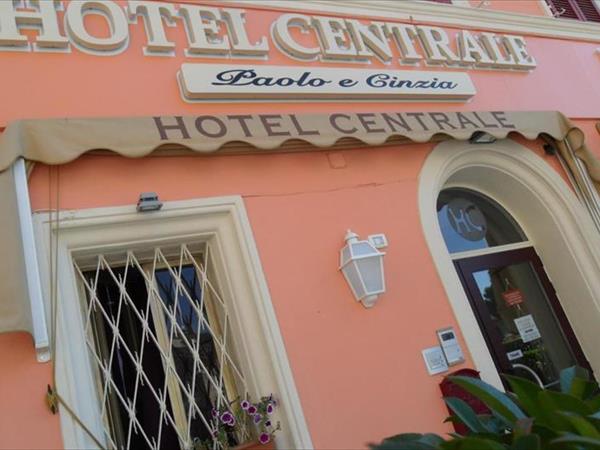 Family hotel Centrale di Paolo e Cinzia - Loreto (AN)