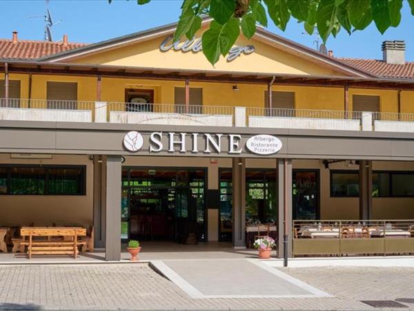 Albergo Shine - Acqualagna (PU)