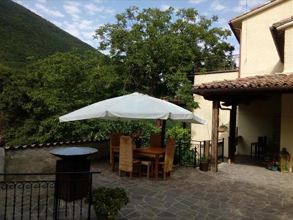 Bed & Breakfast SENTIERO 54 - Cantiano (PU)