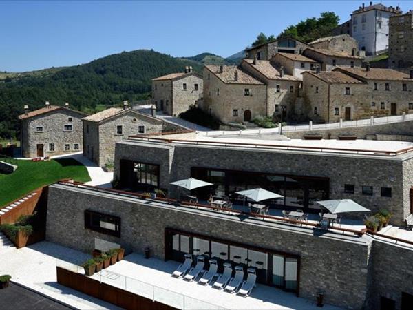 Borgotufi Albergo Diffuso - Molise, Castel del Giudice (IS)