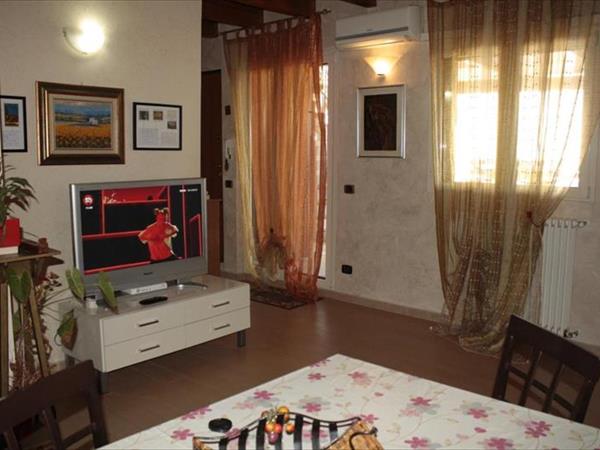 Casa-B&B Bouganville Attico 85 mq - Puglia, Barletta (BA)