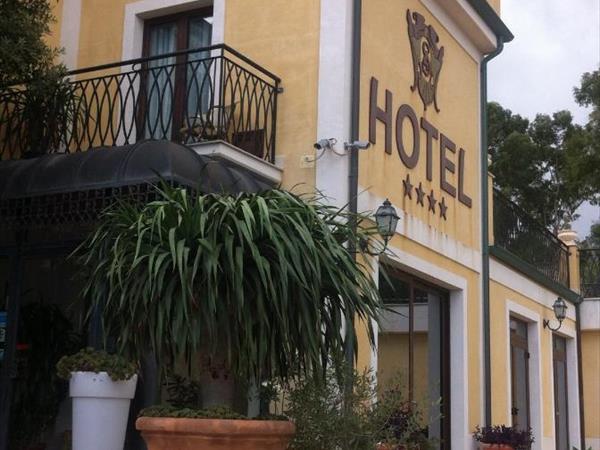 Hotel Palace 4S - Crotone (KR)