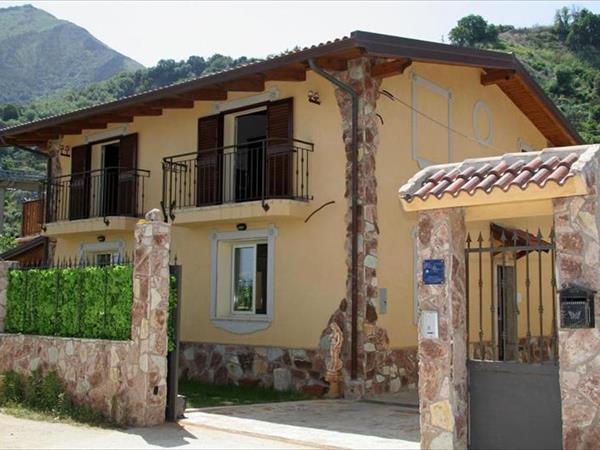 Villa Paladino - B&B e Guest House