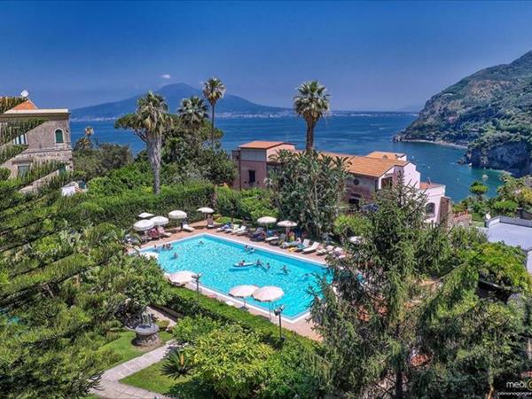 Aequa Hotel - Vico Equense (NA)