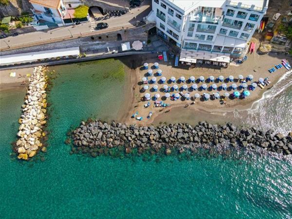 Family hotel Giosue’ a mare