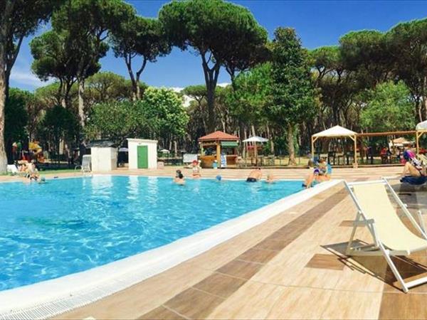 ISOLA VERDE Camping Village - Nettuno (RM)