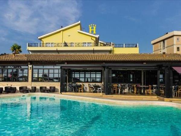 Family hotel Villa Tirreno