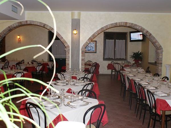 Ristorante IL RUSTICO - Lapedona (FM)